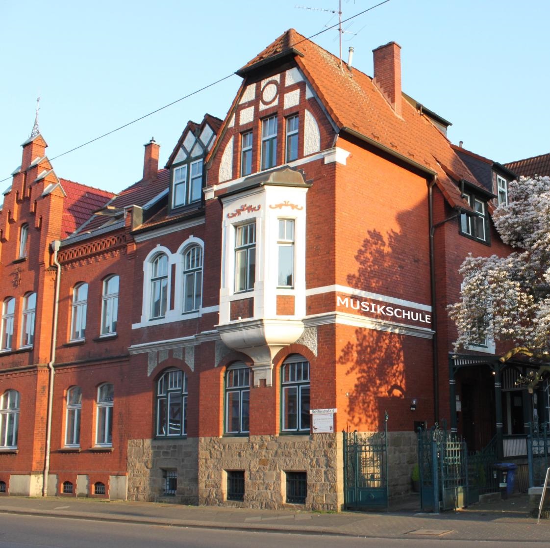 Musikschule Stern-Art bleibt: Gründerzeitvilla in Opladen wird nicht abgerissen und nicht verkauft