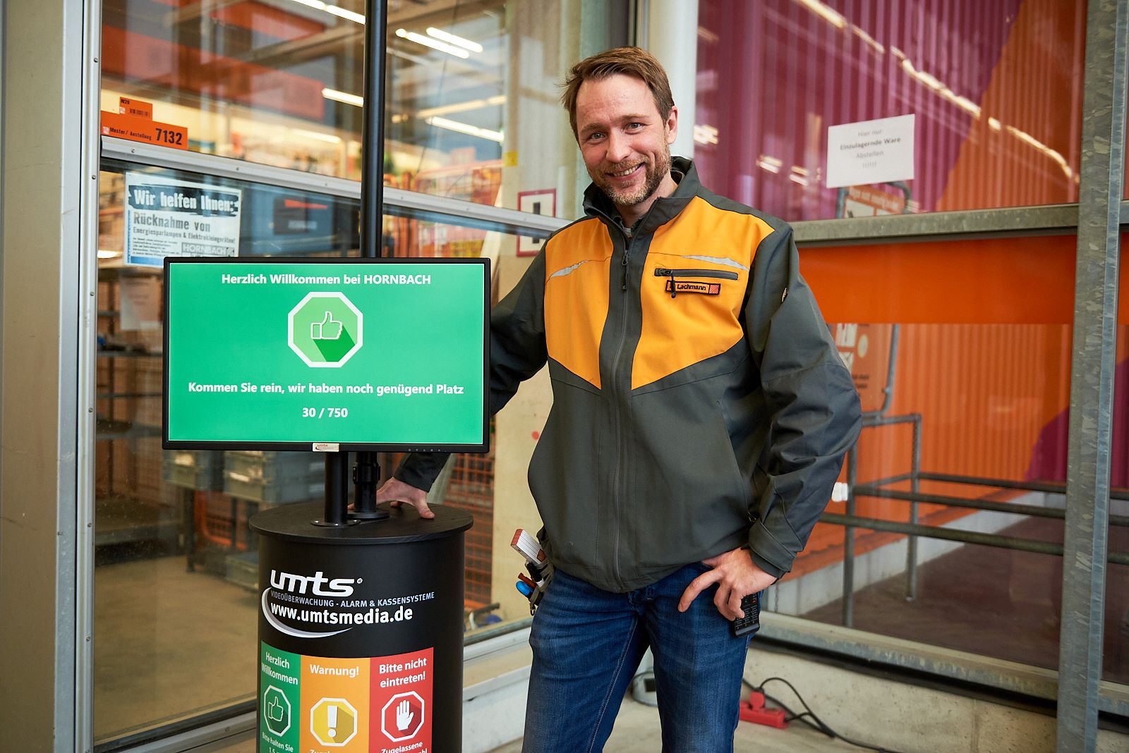 Corona: digitale Einlasskontrolle mit Ampelsystem