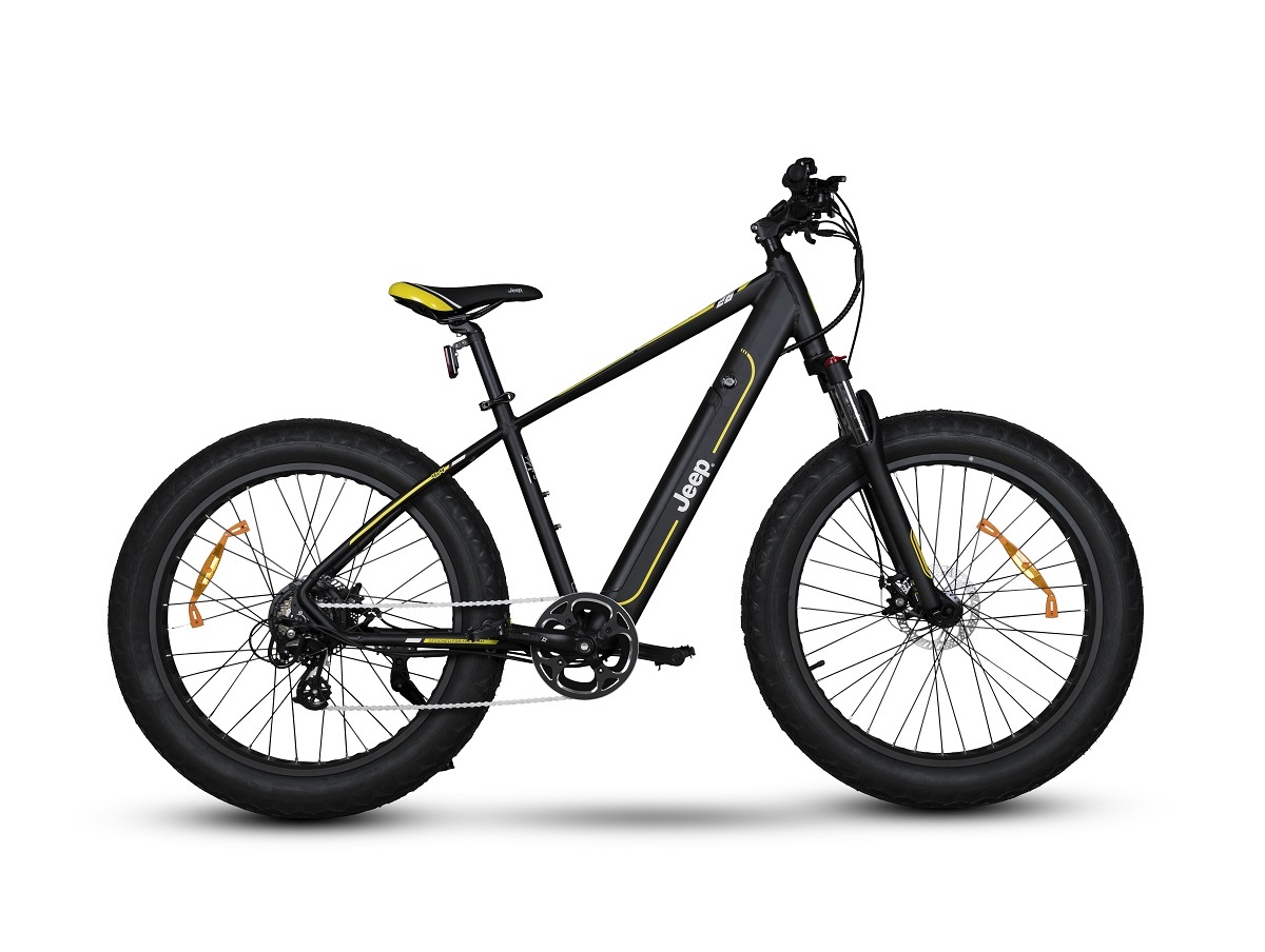 Jeep E-Bikes ergänzt seine FAT-Style-Reihe um ein E-Mountainbike