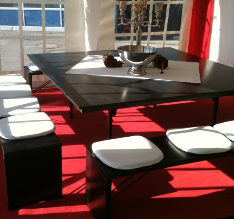 Klapptische bieten jedem Kunden unbegrenzte Möglichkeiten