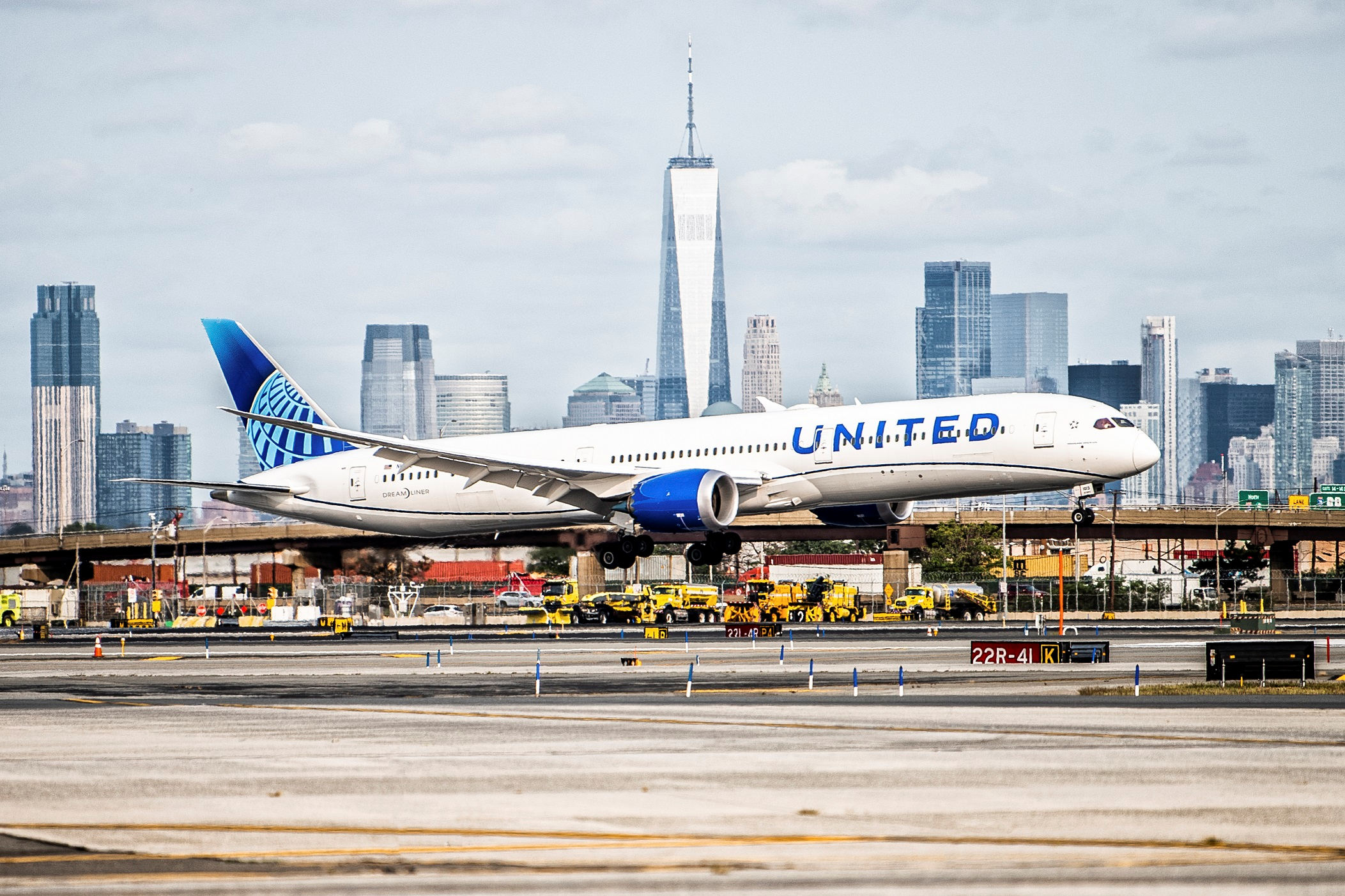 30 Jahre Frankfurt-New York: Wichtige Flugverbindung von United Airlines feiert Jubiläum