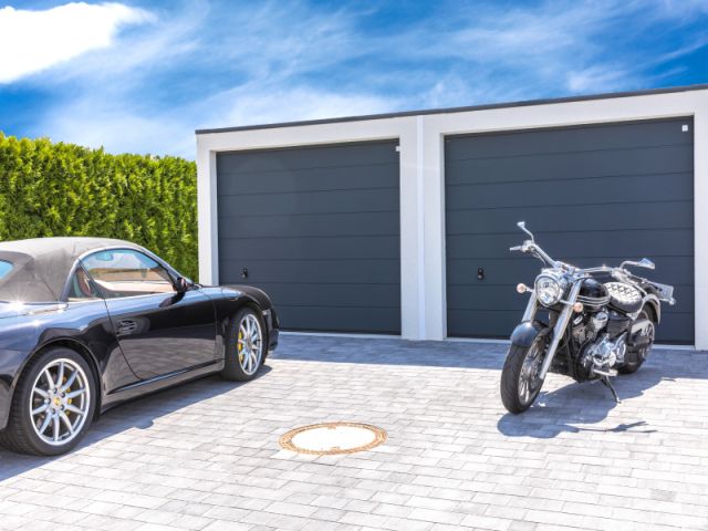 Fertiggarage: Holz oder Beton?