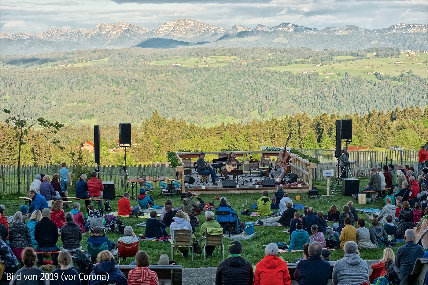 skywalk allgäu – Panorama-Theater mit den „Wendejacken“