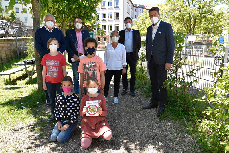 VIROBUSTER stattet Schulen und Kitas in Saarbrücken mit Luftentkeimungsgeräten aus