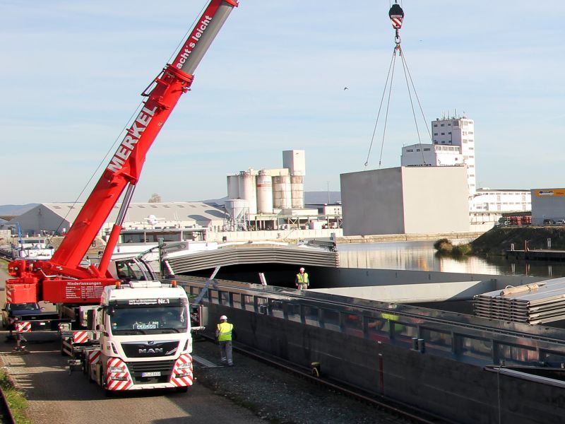 Transport auf dem Wasser spart Energie