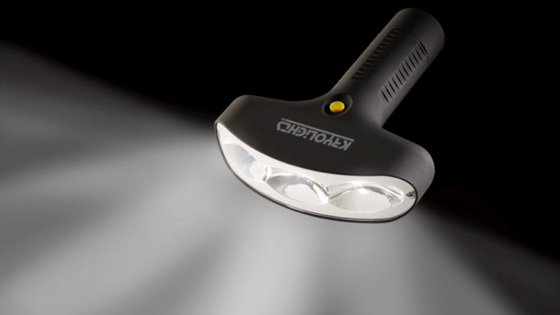 KryoLights LED-Taschenlampe mit 180°-Lichtfeld-Technologie