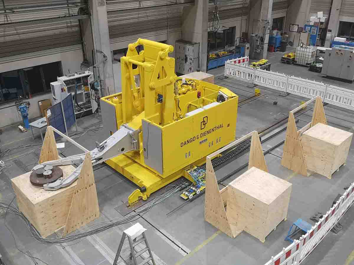 Successful remote commissioning of two heavy-load robots