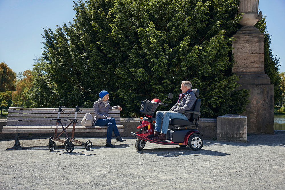 Rollator und Elektromobil auf Deutschem Seniorentag kostenlos leihen