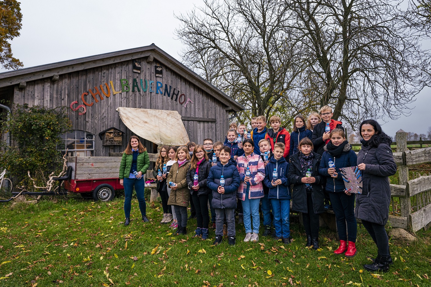 Eine Woche auf dem Schulbauernhof: Güstrower Schlossquell schickt Schülerinnen und Schüler auf Klassenfahrt