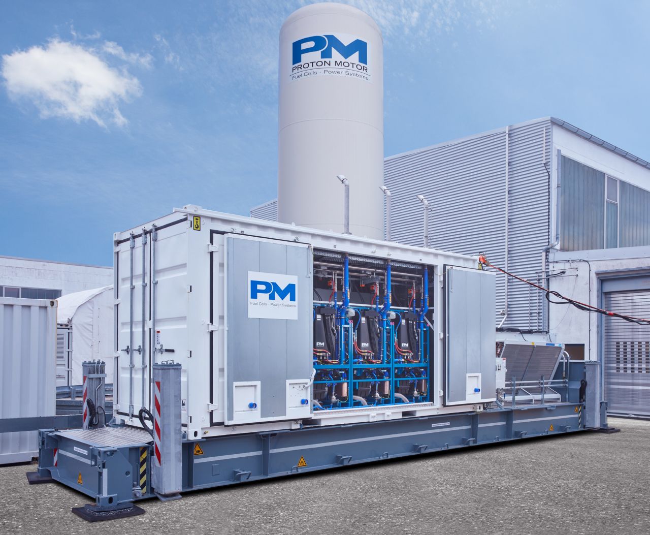 Proton Motor delivers self-sufficient fuel cell power plant „HyShelter 240“ to Shell