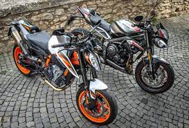 Motorrad-Ersatzteil-Shops für KTM- & Triumph-Motorräder