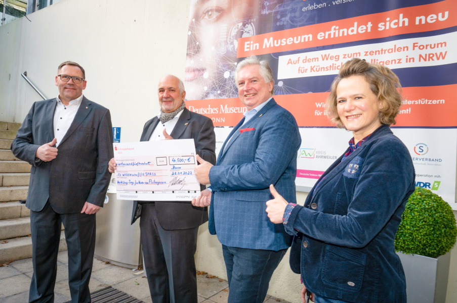 Lions Rheinland-Süd spenden 4.500 Euro für Kinder und Jugendliche aus Flutregionen