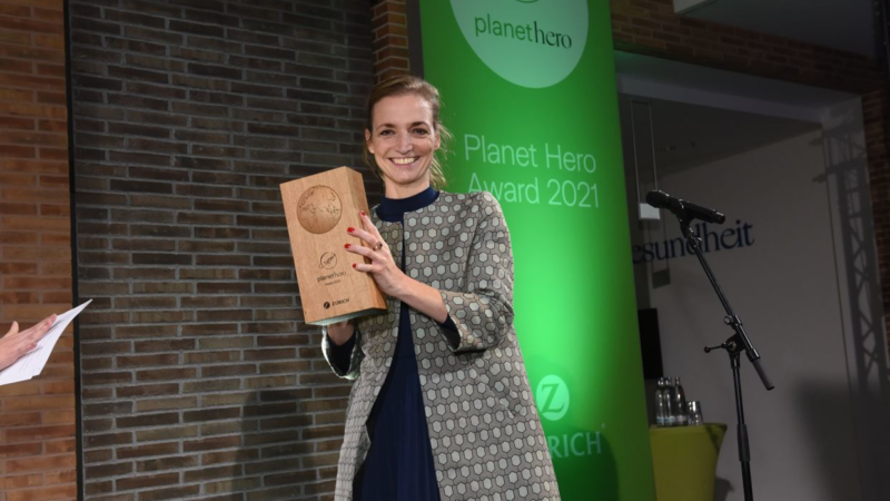 „Deutschland Forstet Auf“: portvier-Projekt gewinnt Planet Hero Award