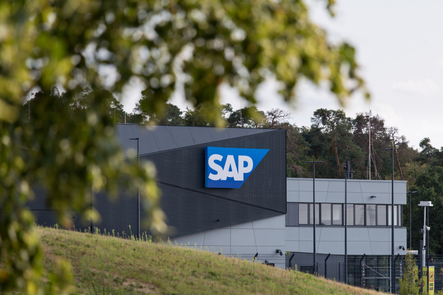 IBM und SAP unterstützen Kunden durch den Ausbau ihrer Partnerschaft bei der Migration von Workloads aus SAP-Lösungen in die Cloud