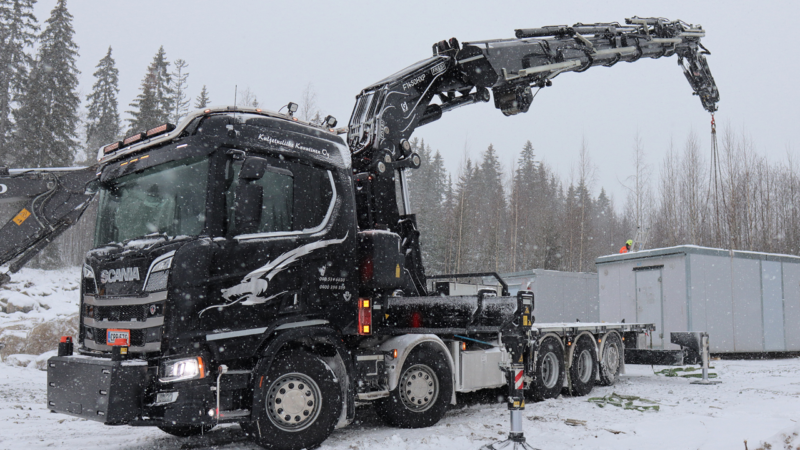 The first Fassi F1450R-HXP Techno is already operational in Finland