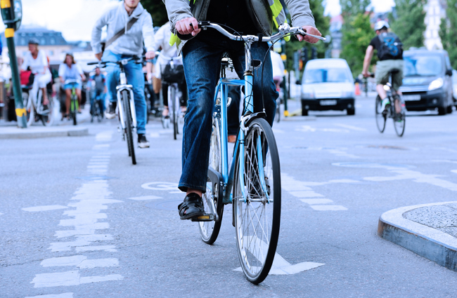 Mythen über E-Bikes und Lastenräder – Verbraucherinformation der ERGO Rechtsschutz Leistungs-GmbH