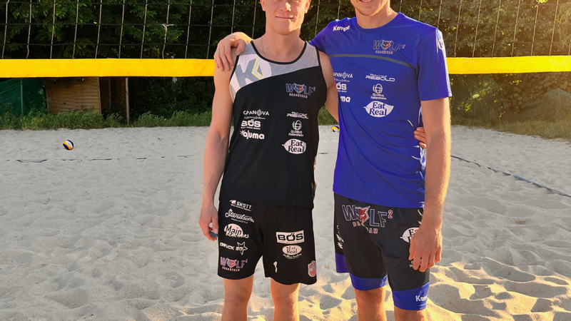 CAPANOVA wird Sponsor des Beachvolleyball-Teams „Wolfquadrat“