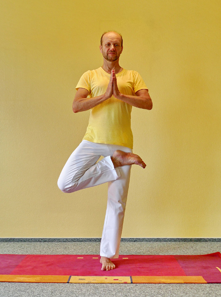 Eningen: Einladung zum Yoga-Workshop „Balance im Leben“ mit Stefan Jammer