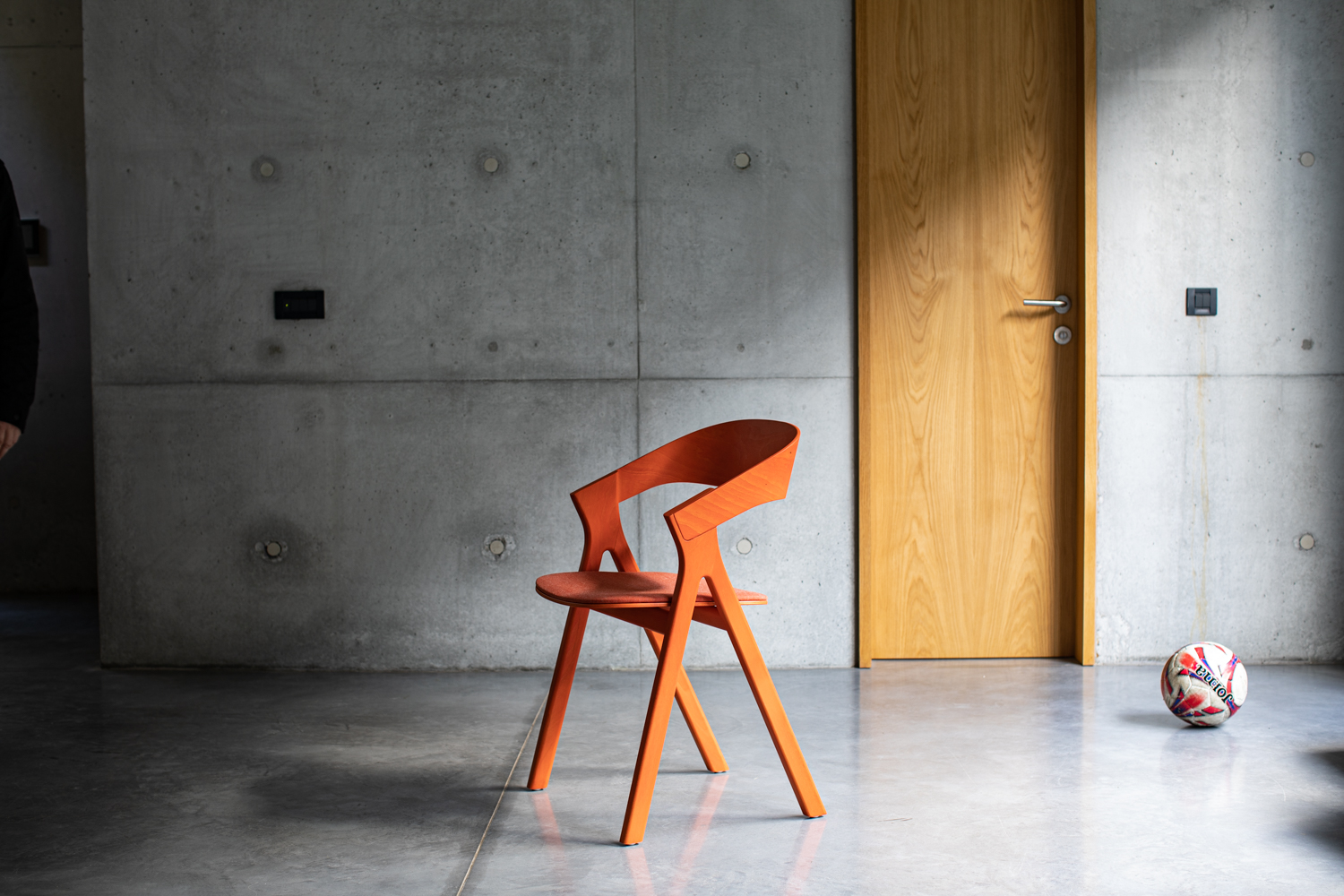 Neu: Dining Chair „My“ von Designer Zoran Jedrejčić