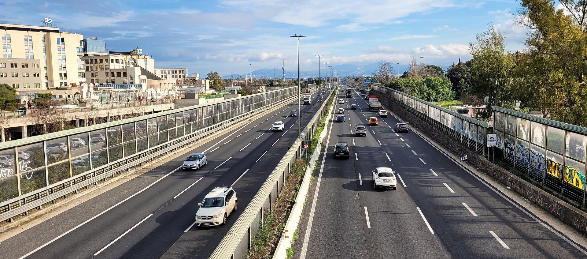 Verkehrssünden im Ausland schmälern die Reisekasse