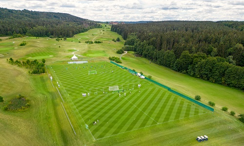 Top Fußballteams nutzen Trainingslager im Weimarer Land