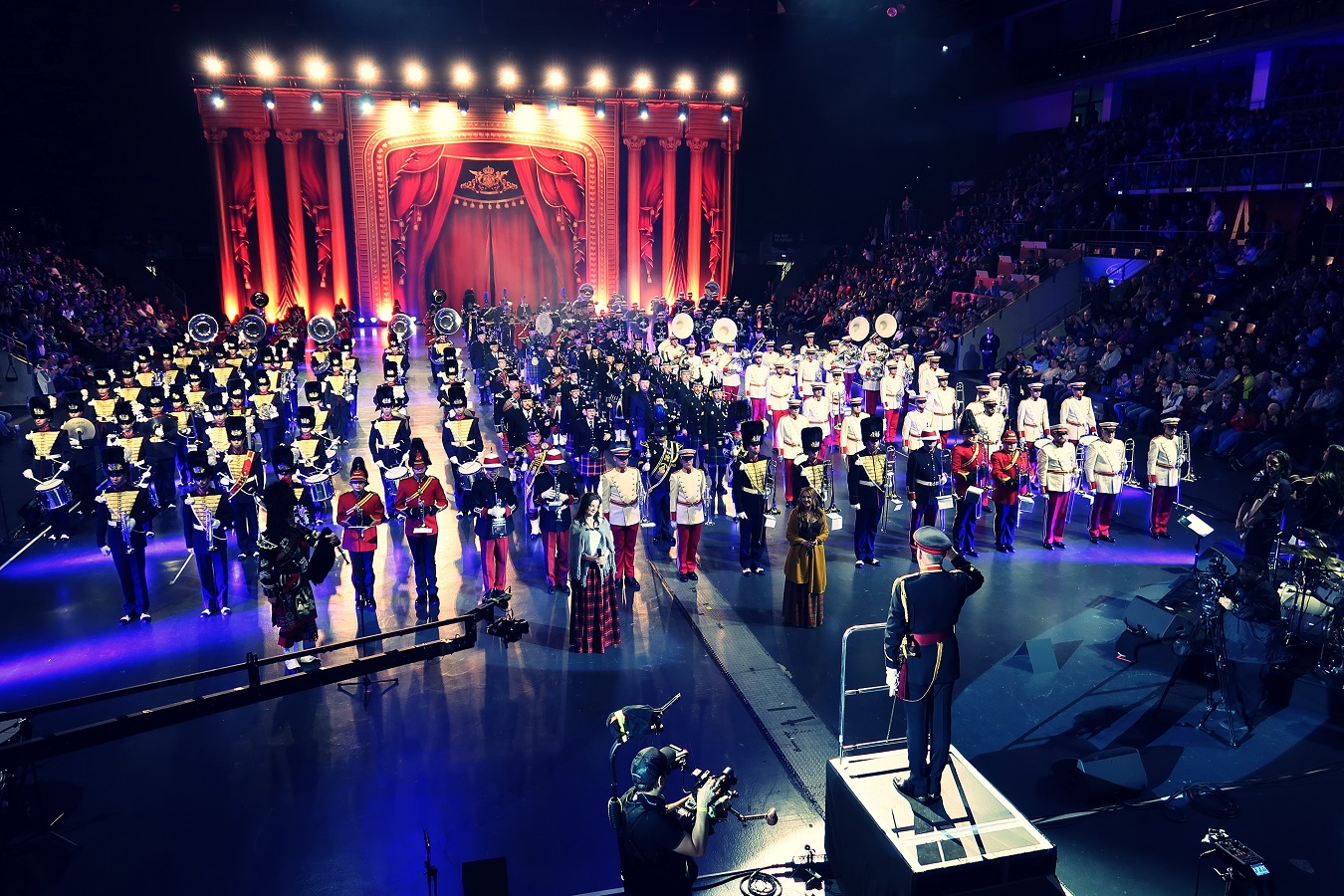 Deutschland Tattoo – Royal Music Show begrüßt Lieutenant Colonel Craig Hallatt