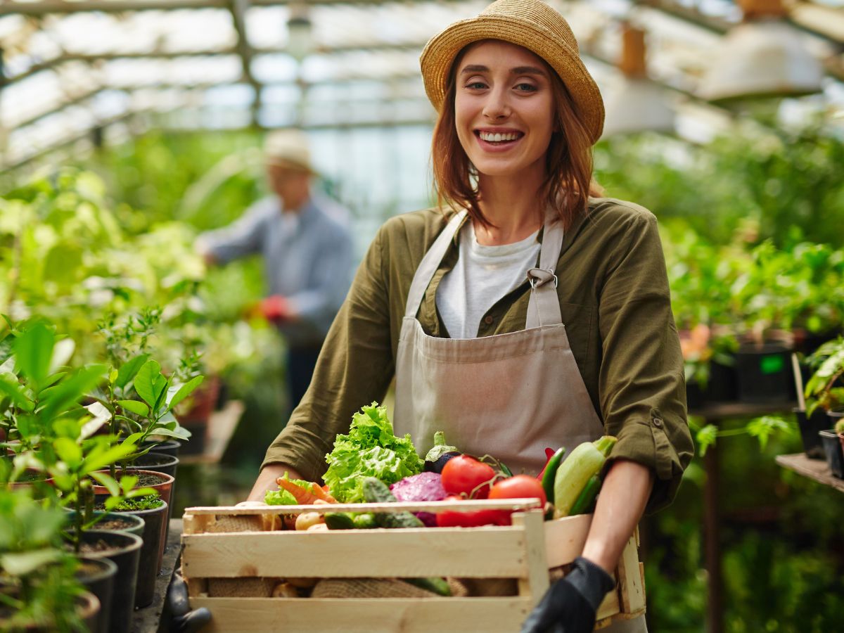 Holle Böhm über die Gartenarbeit im Sommer – Das gibt es zu tun!