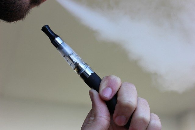 Lungenschäden und Krebs verursacht durch E-Zigaretten