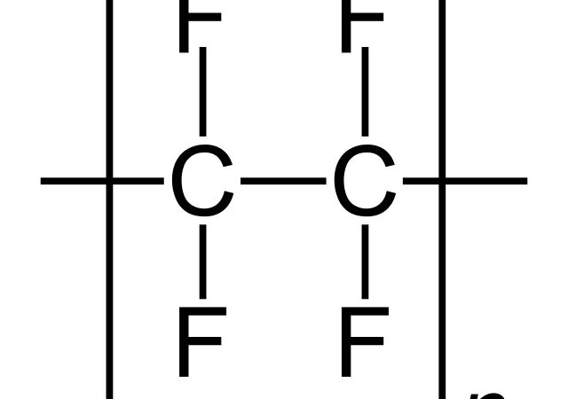 Mit PTFE Autopflege vor Winterstress geschützt