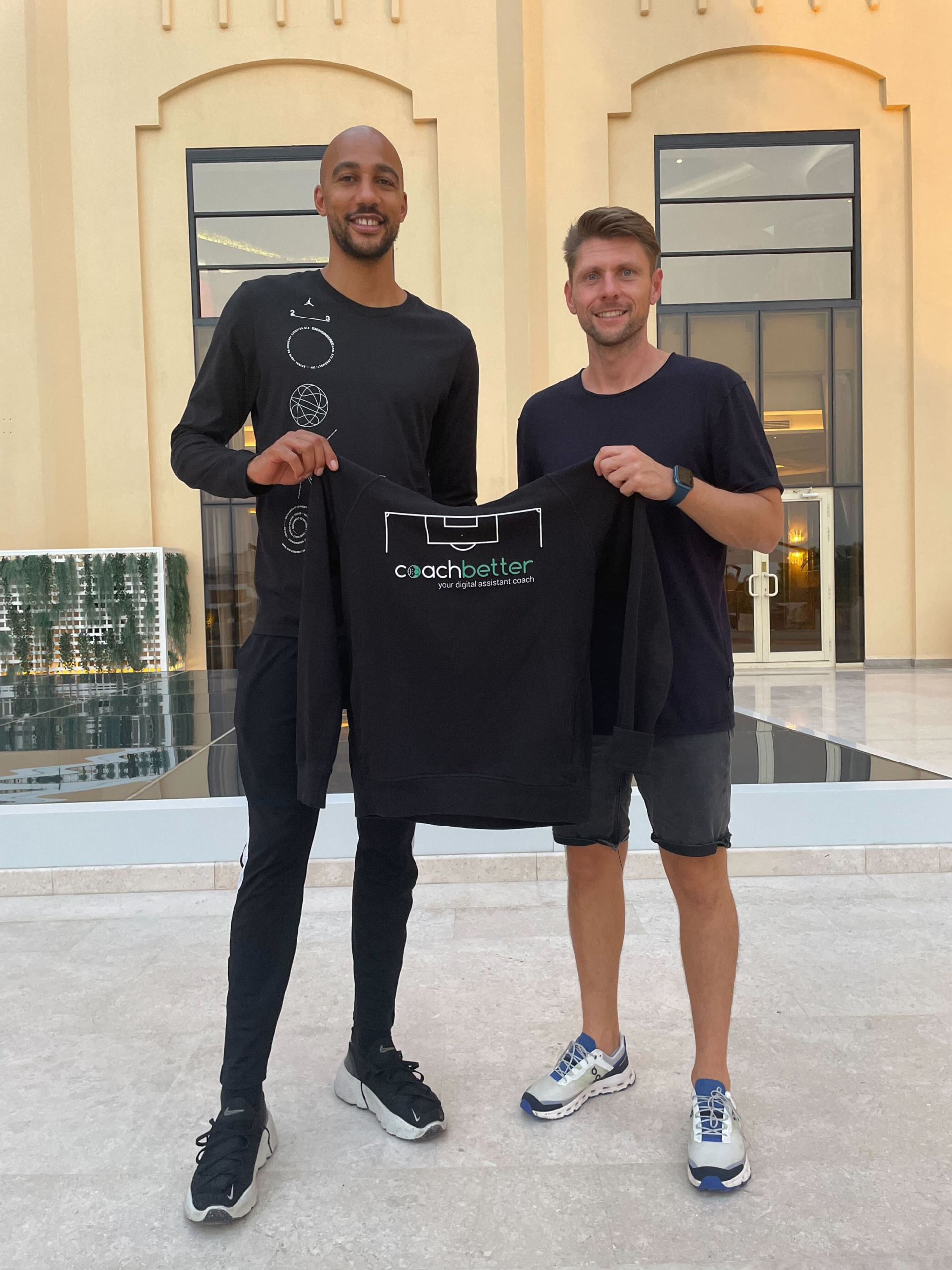 Prominenter Investor für Sporttech-Startup Coachbetter: Weltmeister Steven Nzonzi beflügelt Wachstumskurs