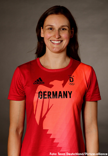 Schwimmerin Annika Bruhn beim DOSB