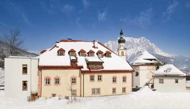 Das historische Postschlössl in Lermoos öffnet wieder zum 16. Dezember