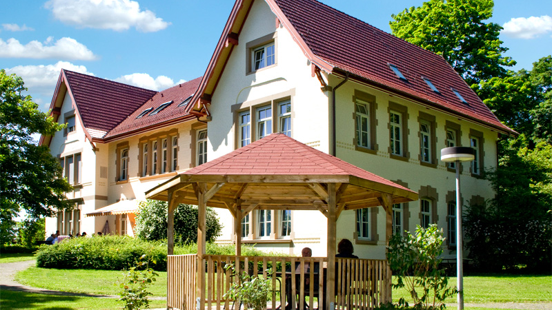 ASSISTENZÄRZTIN ODER ASSISTENZARZT PSYCHIATRIE: KLINIKUM AM WEISSENHOF