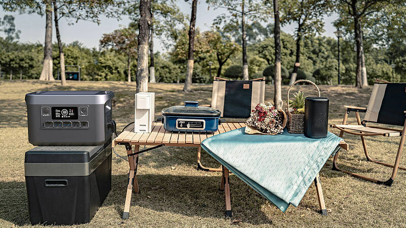 revolt Powerstation & Solar-Generator HSG-1300