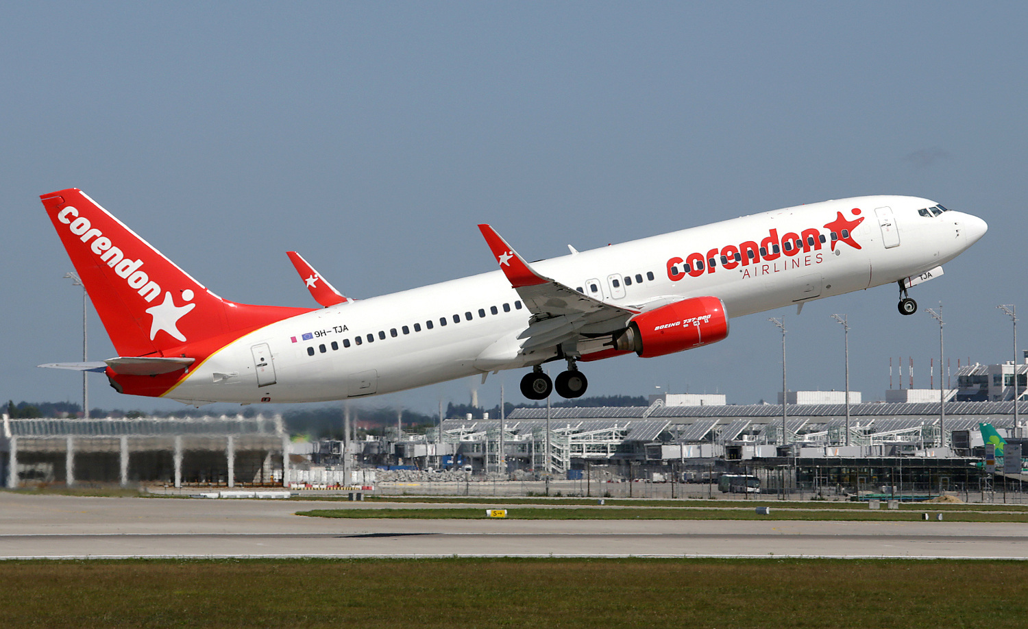 Entspannt in die Ferien starten: Corendon Airlines führt Vorabend-Check-in an drei deutschen Flughäfen ein