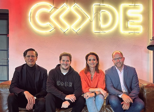 Neue Hochschulleitung an der CODE University