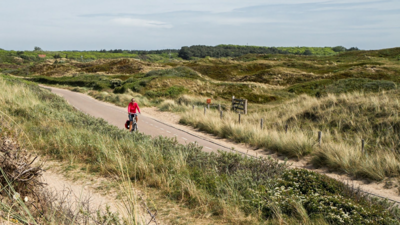 Insel Texel führt moderne Verkehrssensoren ein, um nachhaltigen Tourismus zu fördern