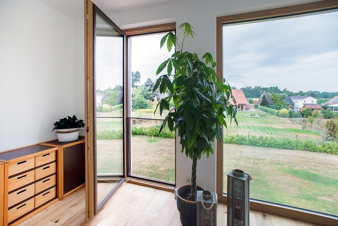 Holzfenster und Holz-Aluminium-Fenster: die beste Lösung beim nachhaltigen Bauen