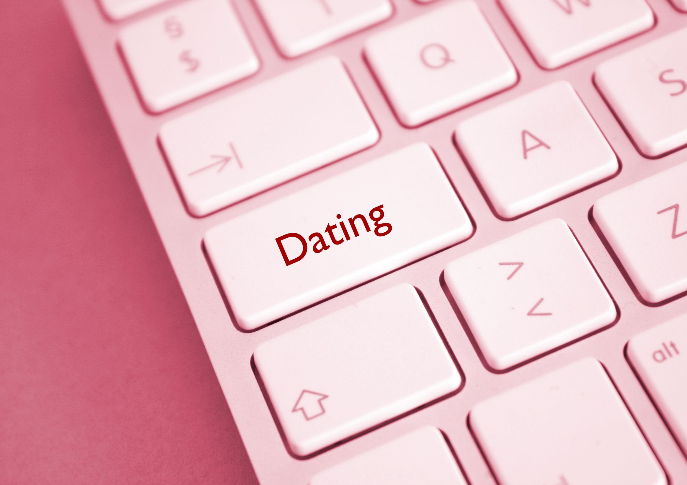 Bettbeziehung Erfahrungen: Online-Dating hängt nicht nur vom Zufall ab