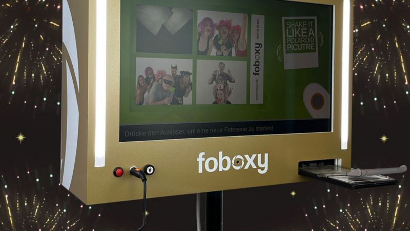 foboxy – 100.000ste Fotobox vergoldet und ausgeliefert!