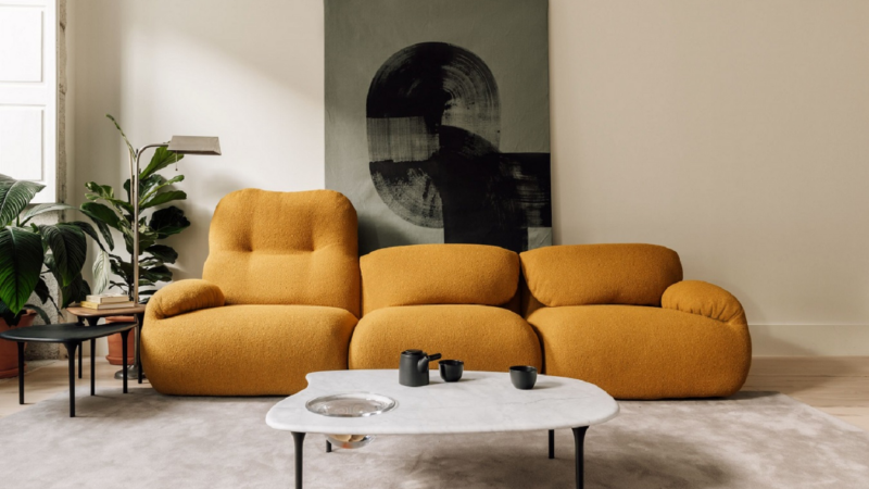 Herman Miller präsentiert Sofa Luva und Tisch Cyclade von Gabriel Tan