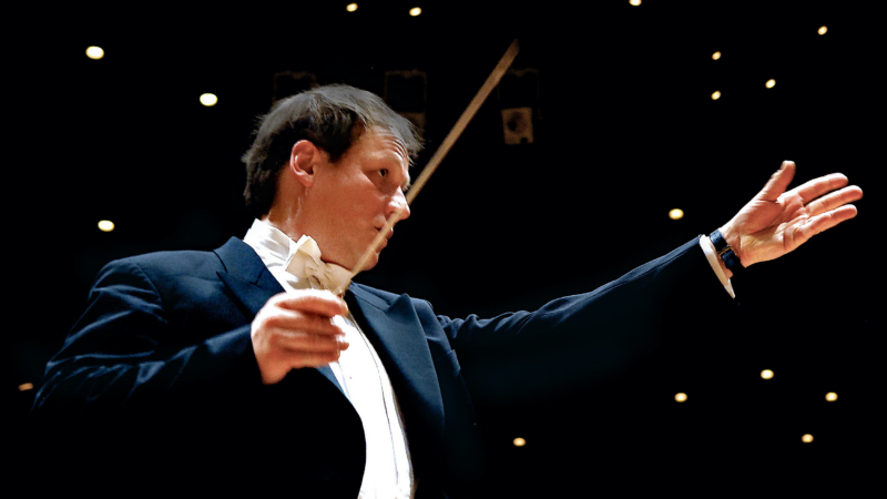 Star conductor Matthias Manasi to conduct the New Year’s Concert 2024