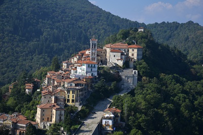 Sacri Monti – kunstvolle Ziele am Lago Maggiore