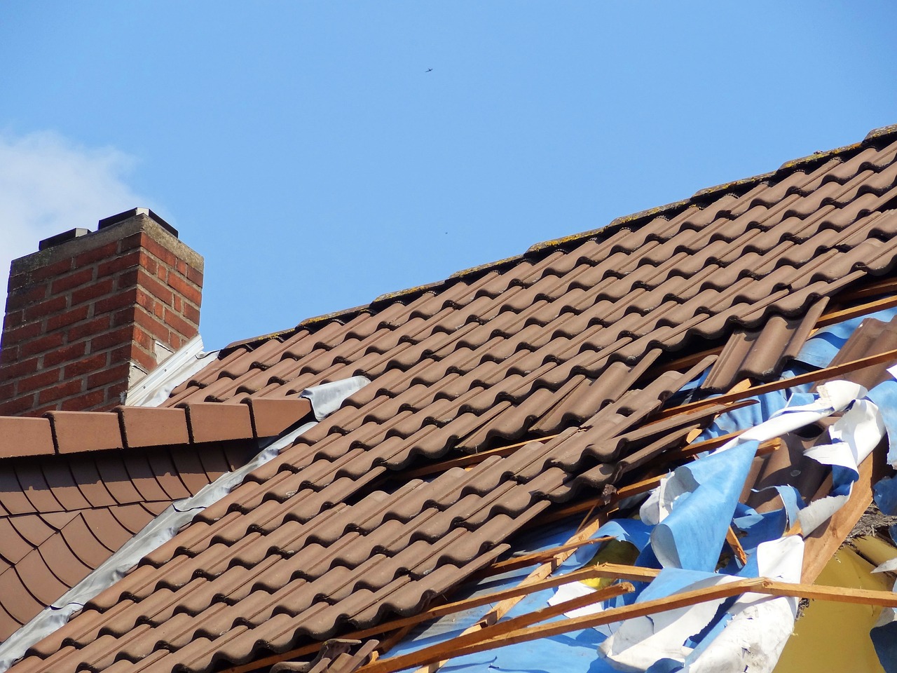 Absicherung des Hauses vor Unwetterschäden im Herbst