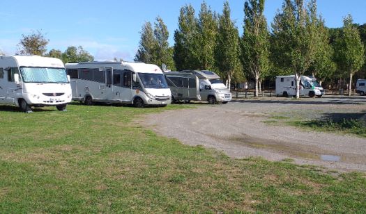 Mit CAMPING-CAR PARK im Wohnmobil unterwegs zu jeder Jahreszeit