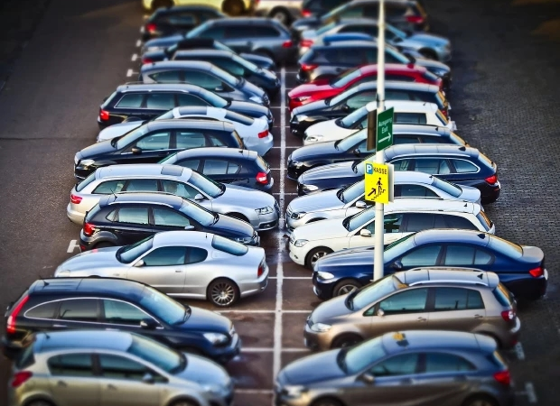 Flughafenstellplatz.de erobert die Parkplatzbuchung am Flughafen