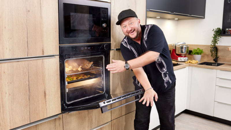 Der perfekte Backofen macht ordentlich Dampf und reinigt sich selbst