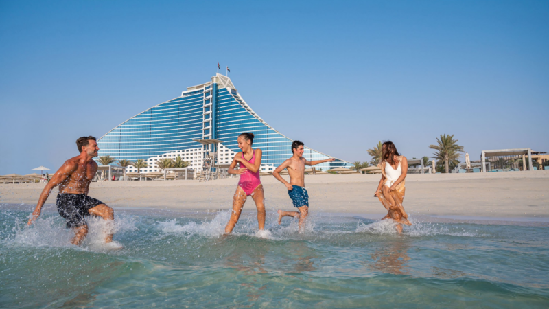 JUMEIRAH BEACH HOTEL: EINFACH ALLES, WAS DIE FAMILIE BRAUCHT