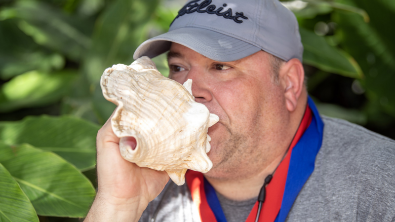 Muschelblasen, Ostereisuche unter Wasser und Key Lime Pie Eating Championship: So skurril feiern die Florida Keys