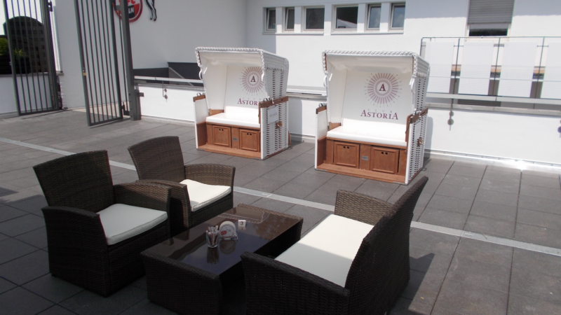 Seit zehn Jahren gut in Form: Drainsysteme von Gutjahr schützen Terrasse des Kölner Geißbockheims